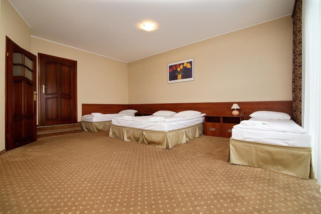 Amadeus Motel Łomża Quarto foto