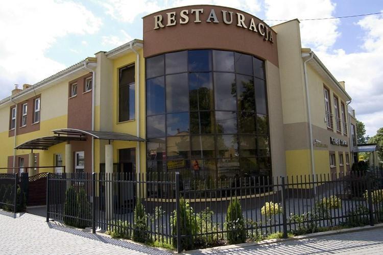 Amadeus Motel Łomża Exterior foto